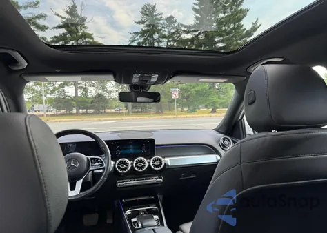 2020 Mercedes-Benz Glb 250 4Matic из США, поврежденный, VIN WDC4M4HB1LW011555